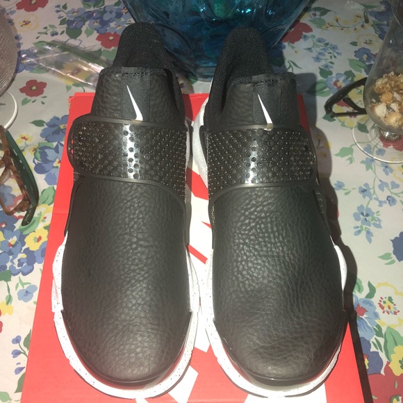 🚫SOLD🚫NWT🏔Nike PRM Sock Dart - Picture 3 of 7